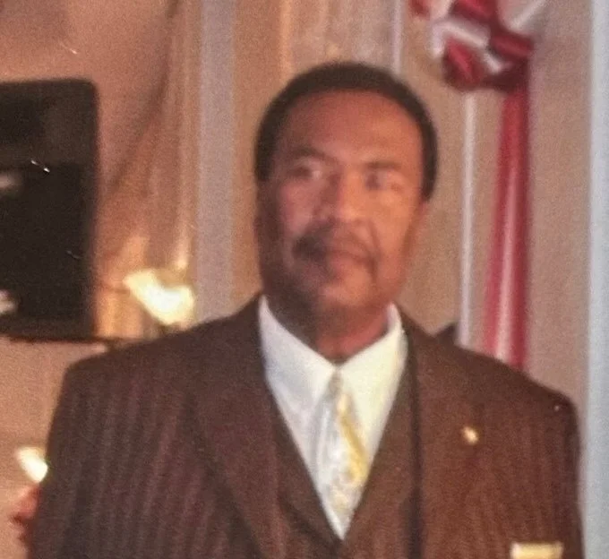 Robert Lee Johnson