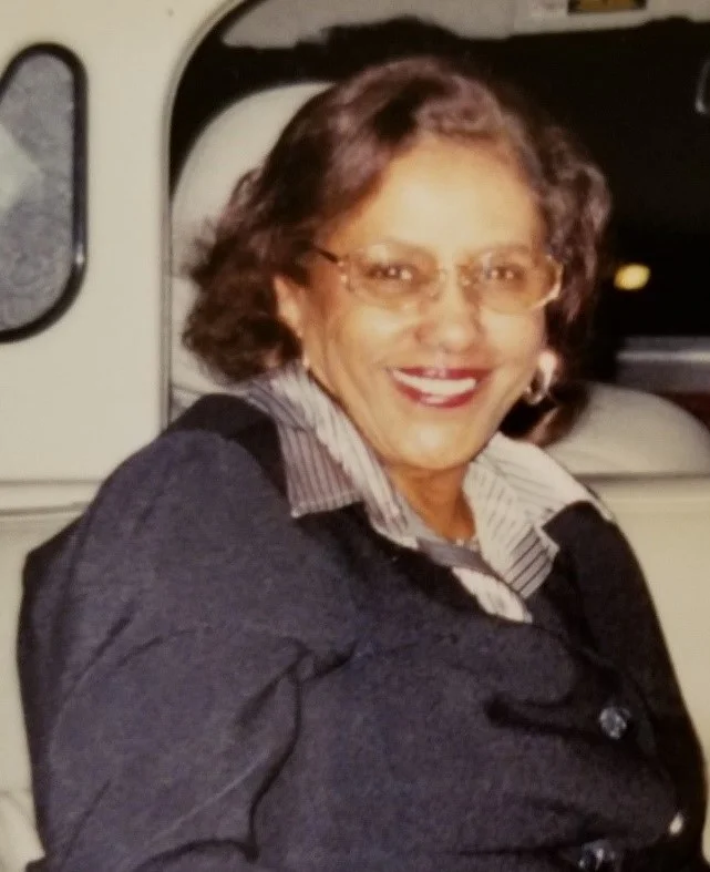 Mimie Glass